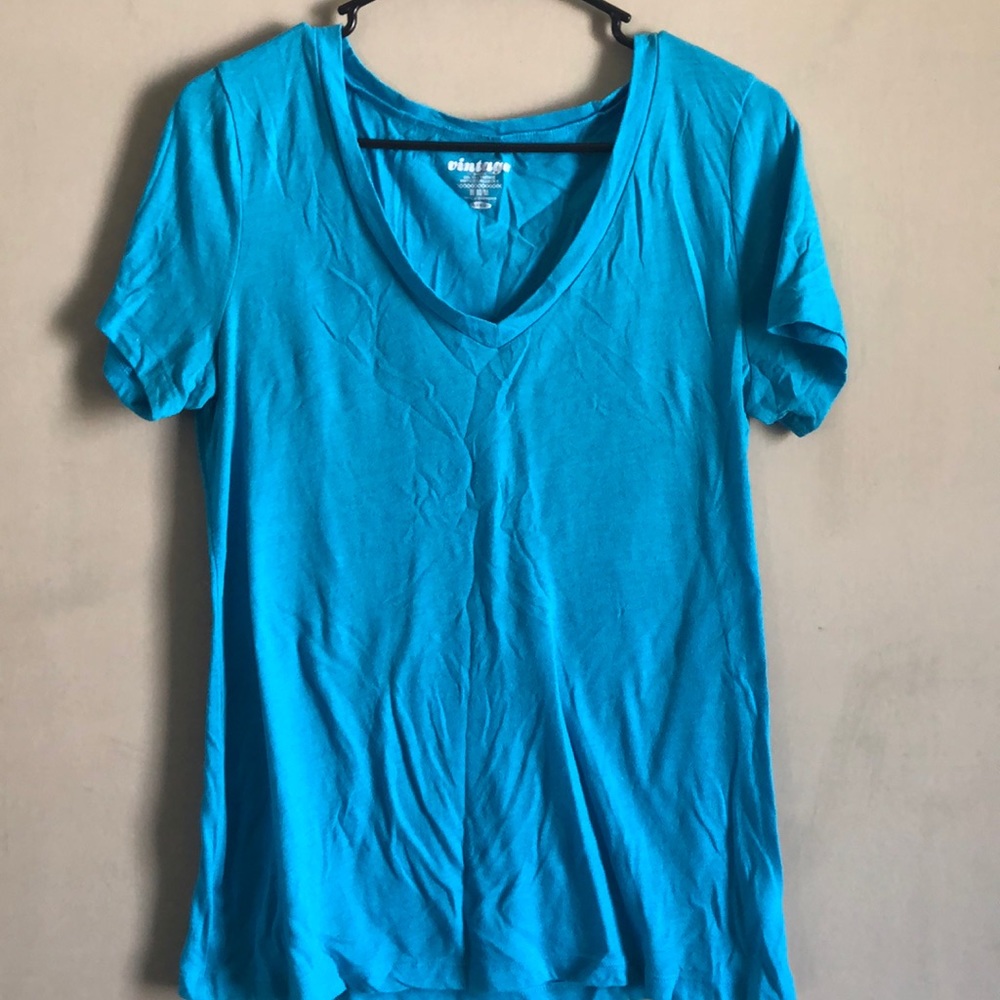 Women’s V-neck